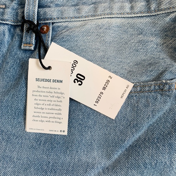 Levi’s 501 Tapered Leg Distressed Jeans - Picture 7 of 8